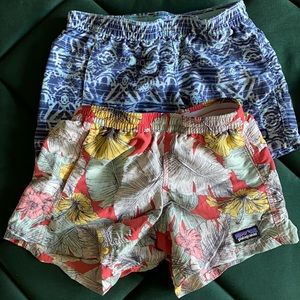 girls Patagonia size M shorts EUC